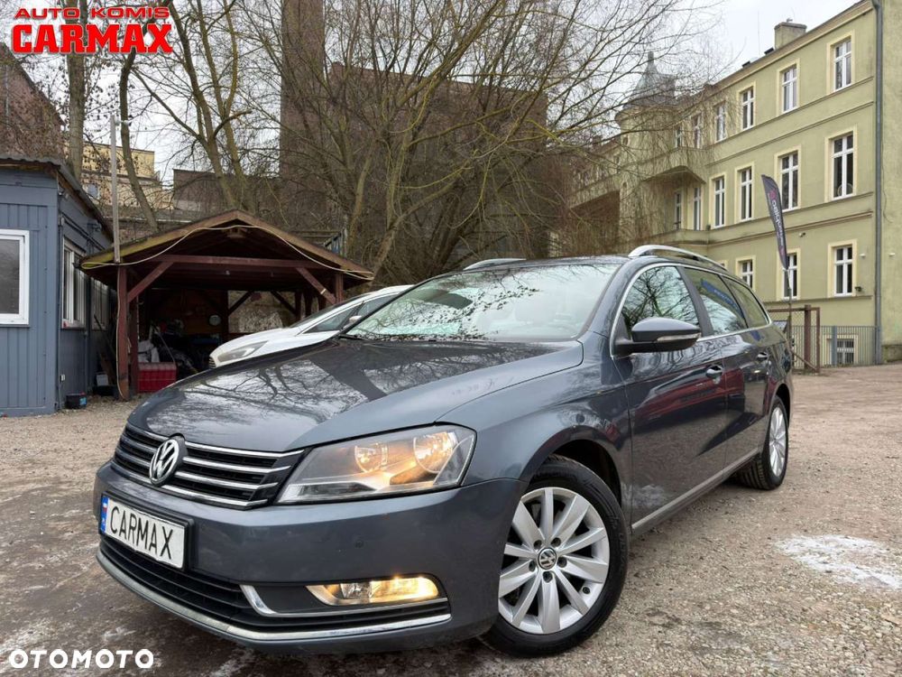 Volkswagen Passat - 2