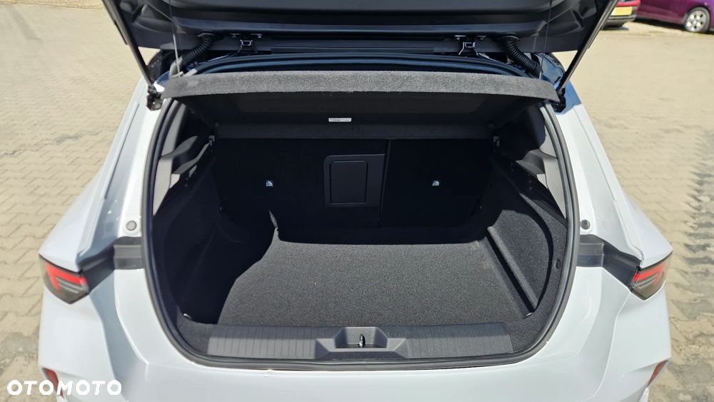 Opel Astra 1.2 T mHEV GS eDTC - 14