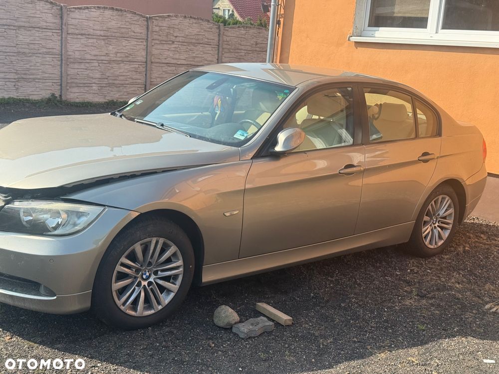 BMW Seria 3 - 1
