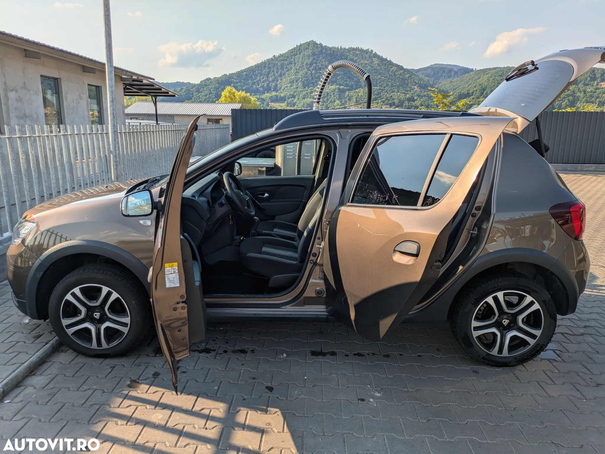 Dacia Sandero Stepway 0.9 TCe Prestige - 4