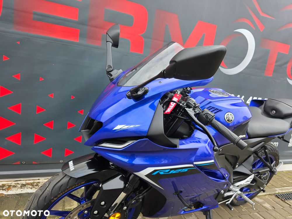 Yamaha YZF - 12