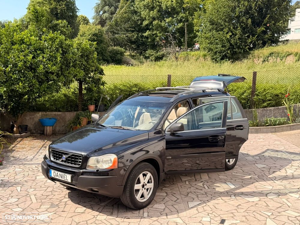 Volvo XC 90 2.4 D5 7L Nivel 2 Auto. - 40