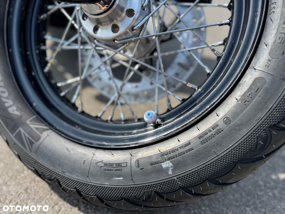 Harley-Davidson Softail Cross Bones - 4