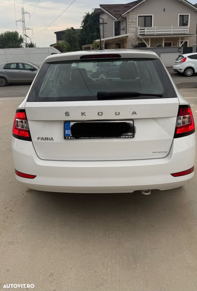 SKODA Fabia 2021 — imagine 7