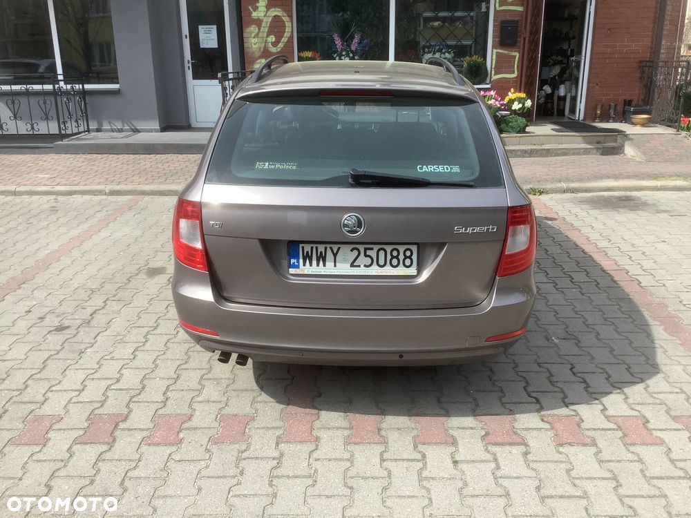 Skoda Superb 1.6 TDI Comfort - 4