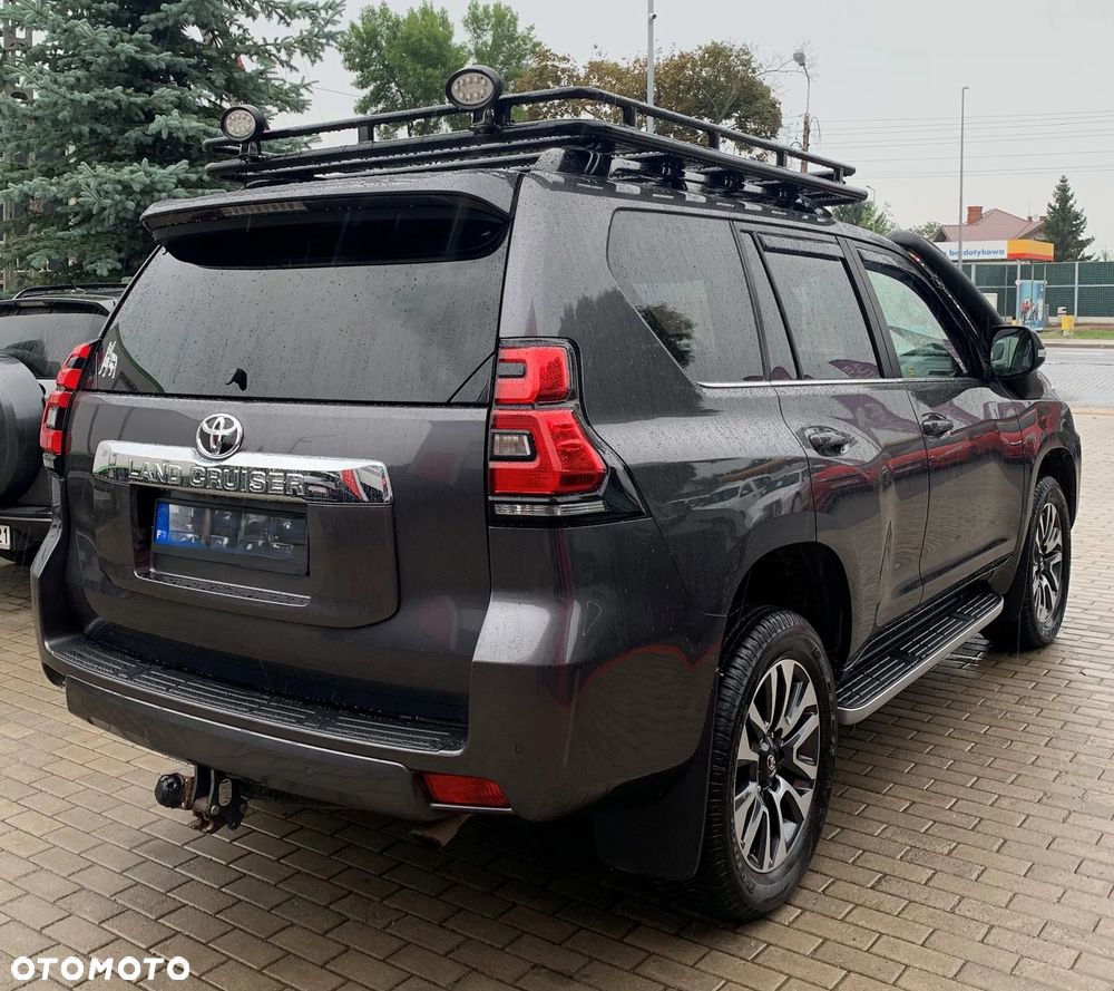 Toyota Land Cruiser LC 2.8 D-4D Prestige - 2