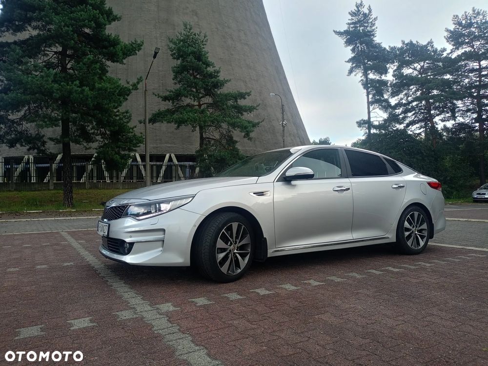Kia Optima - 2