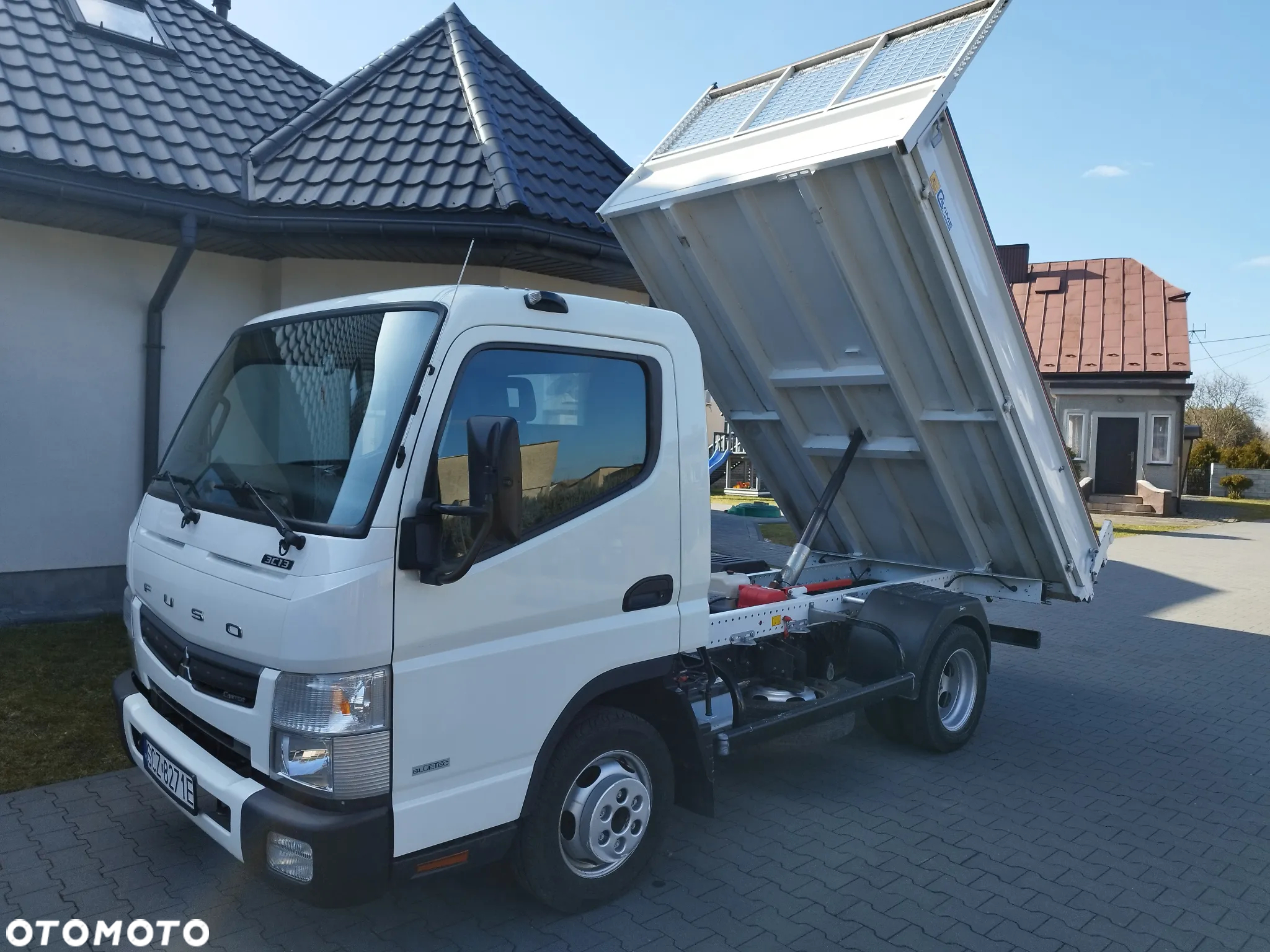 Mitsubishi Fuso Canter - 9