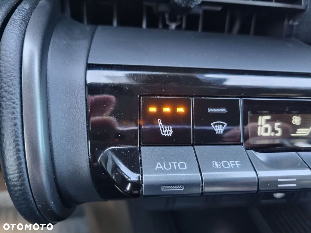Toyota C-HR - 20