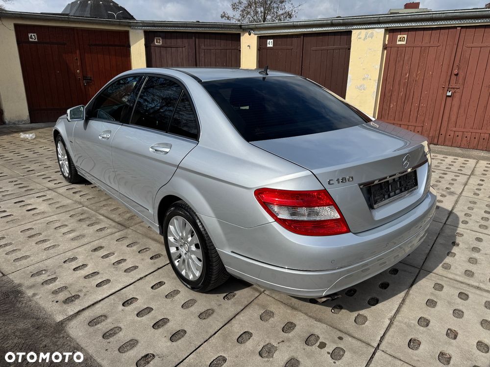 Mercedes-Benz Klasa C 200 T Kompressor Elegance - 31