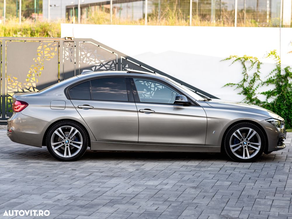 BMW Seria 3 330e iPerformance Sport Line - 30
