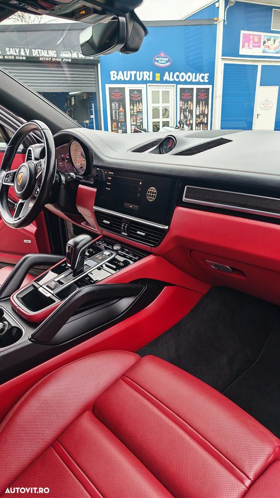Porsche Cayenne - 20