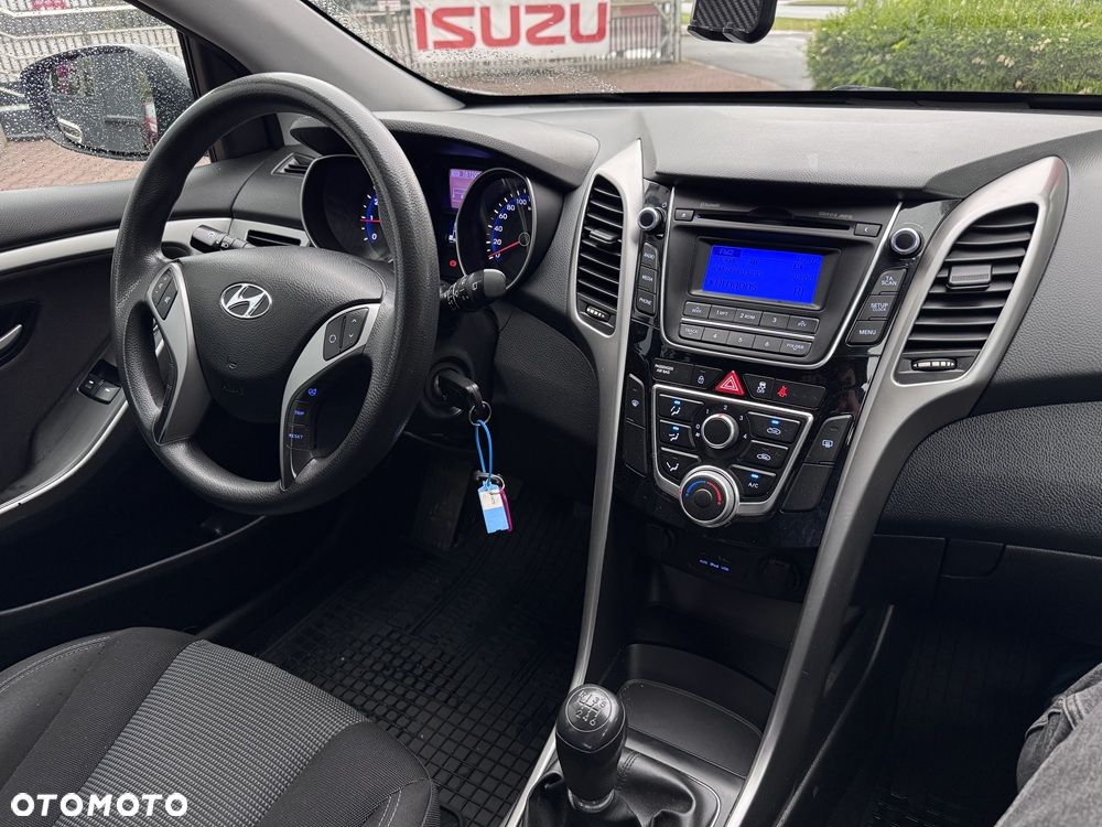Hyundai i30 1.4 Classic + - 15