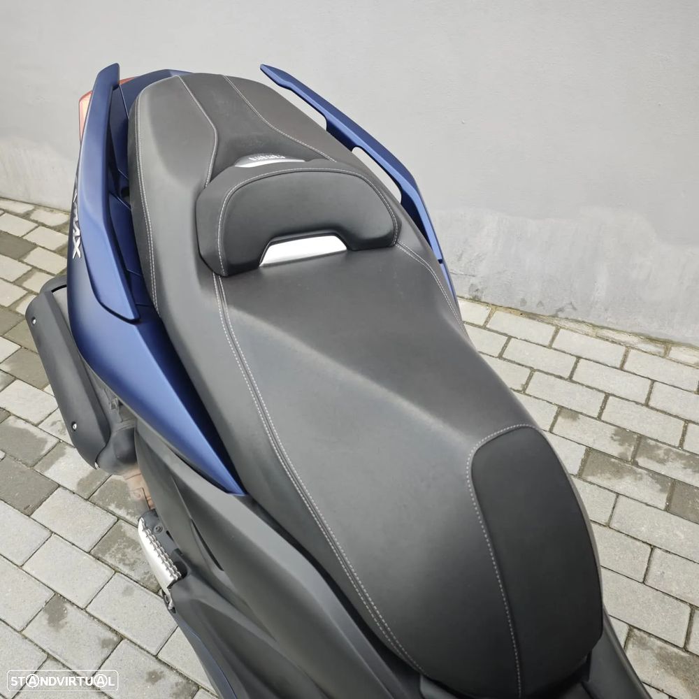 Yamaha X-Max 125 - 6