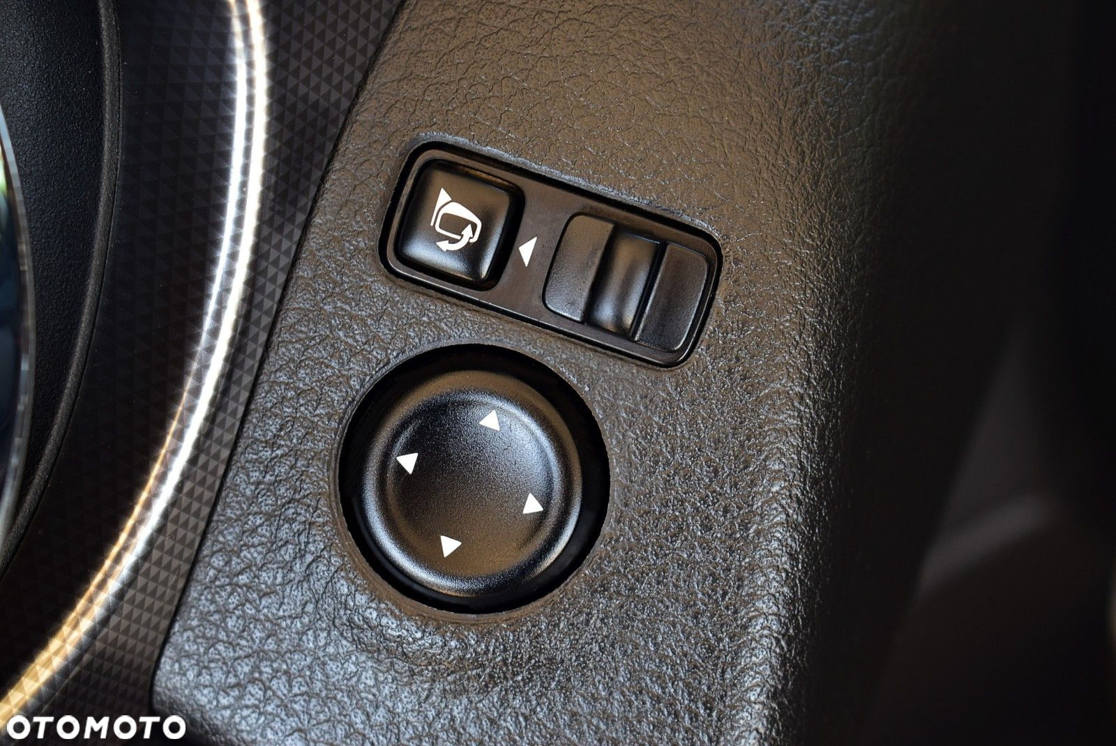 Nissan Qashqai 1.5 dCi N-Connecta - 21