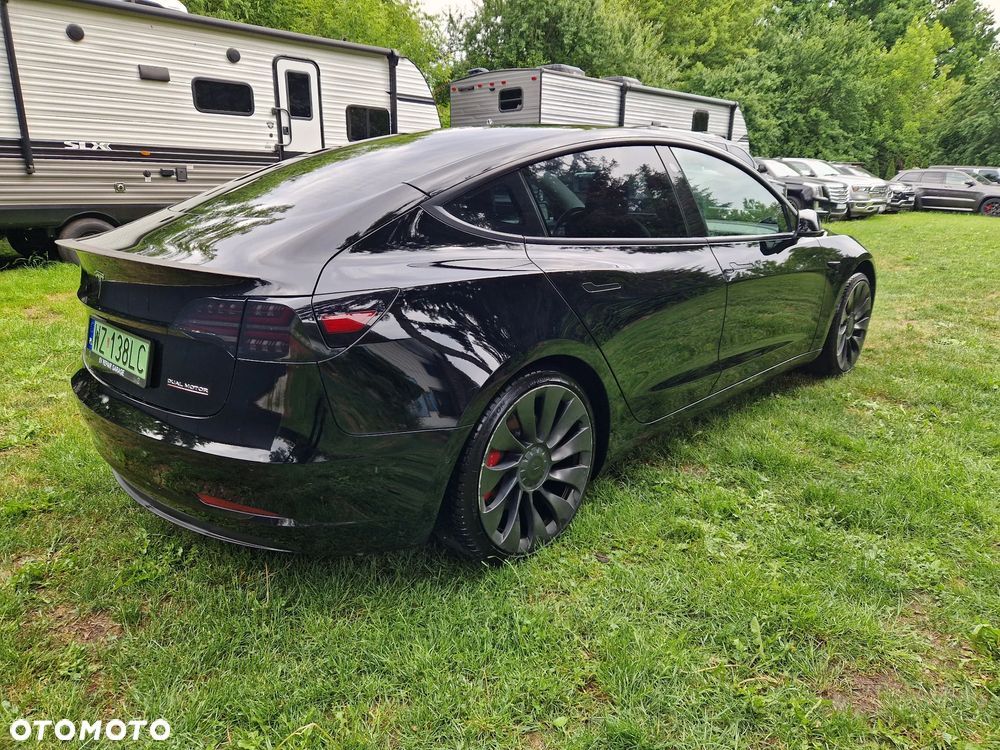 Tesla Model 3 Langstreckenbatterie Allradantrieb Dual Motor Performance - 4