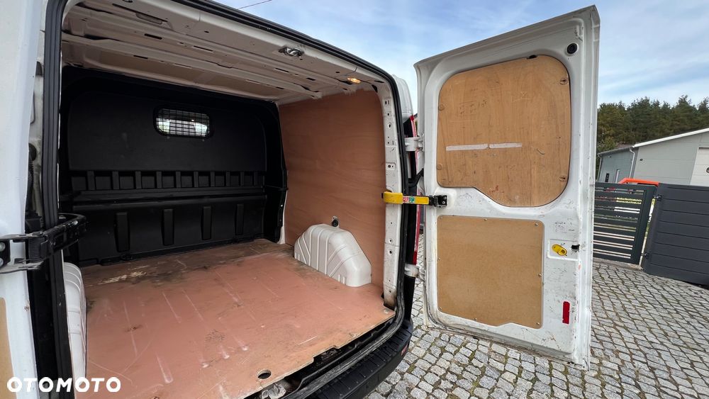 Ford Transit Custom 300 L2H1 Ambiente (bryg.) - 25