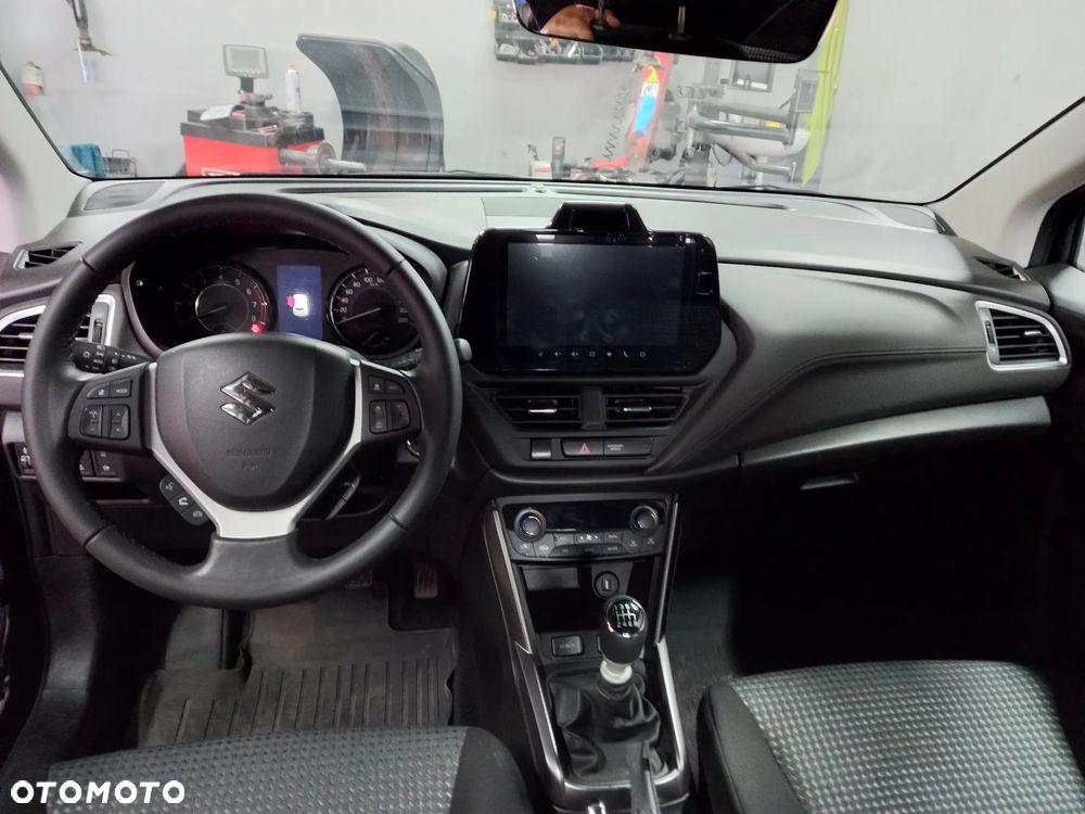 Suzuki S-Cross 1.4 SHVS Premium Plus SP 4WD - 11