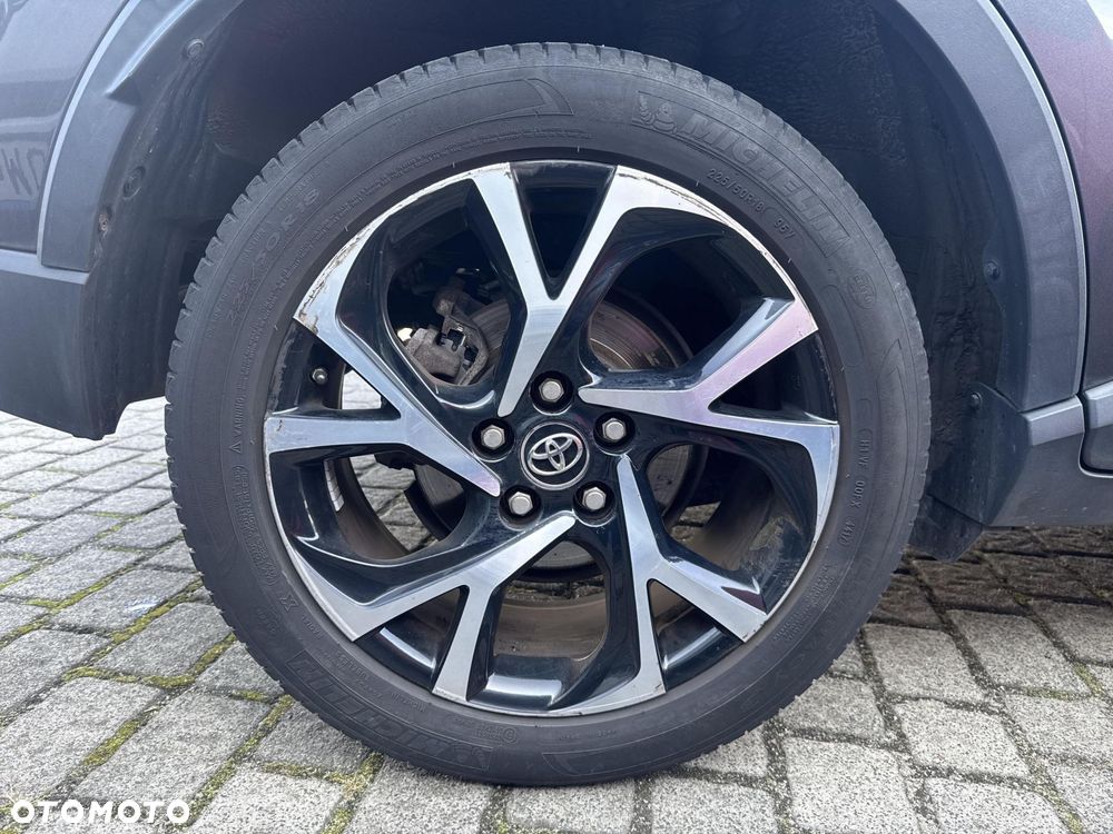 Toyota C-HR 1.2 T Dynamic - 9