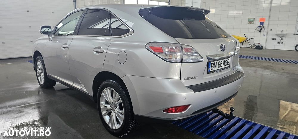 Lexus Seria RX - 11