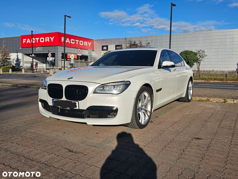 BMW Seria 7 750Li xDrive - 1