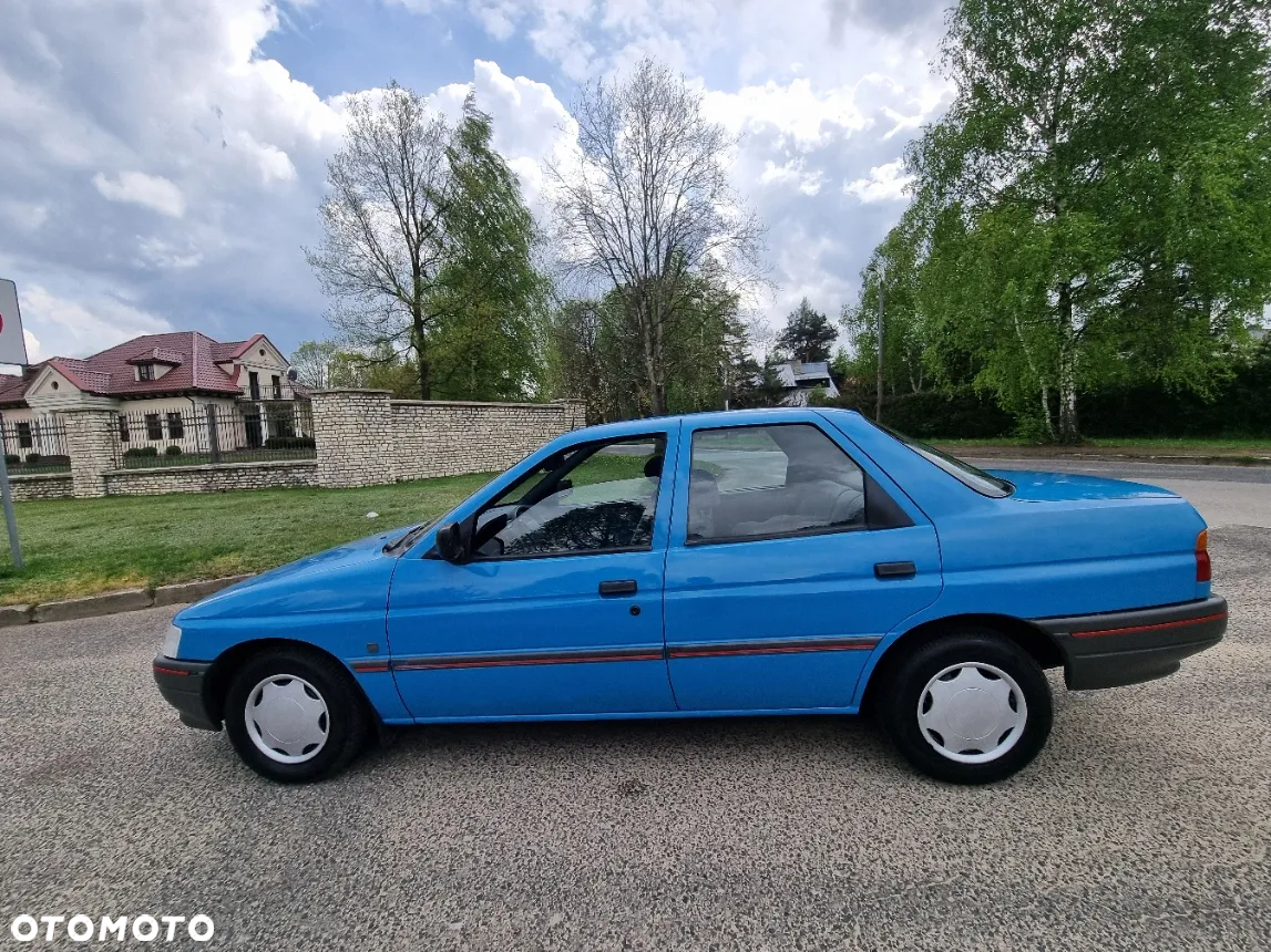Ford Orion 1.6 CLX - 28