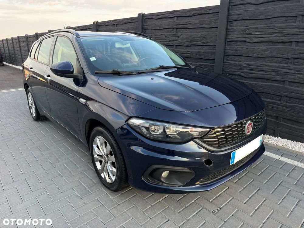 Fiat Tipo 1.6 MultiJet Lounge - 31