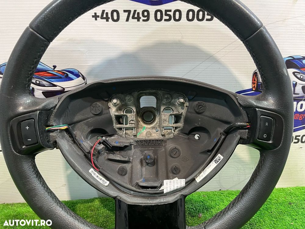 VOLAN PIELE DACIA DUSTER 1.5 DIESEL 2015 COD OEM 484004888R 2013-2017 - 8