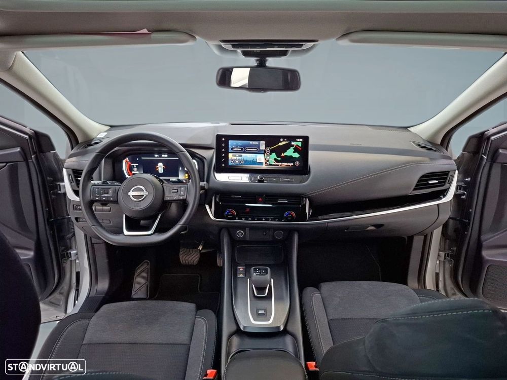 Nissan Qashqai 1.3 DIG-T N-Connecta LED+SKY Xtronic - 4