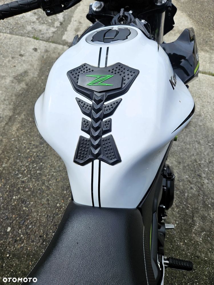 Kawasaki Z 650 - 10