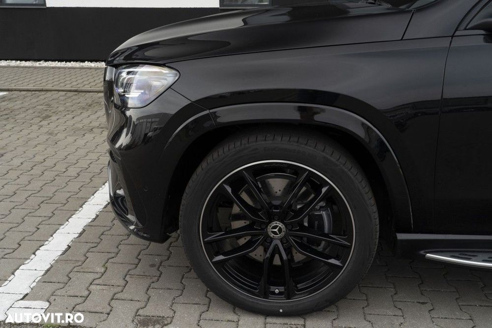 Mercedes-Benz GLS - 29