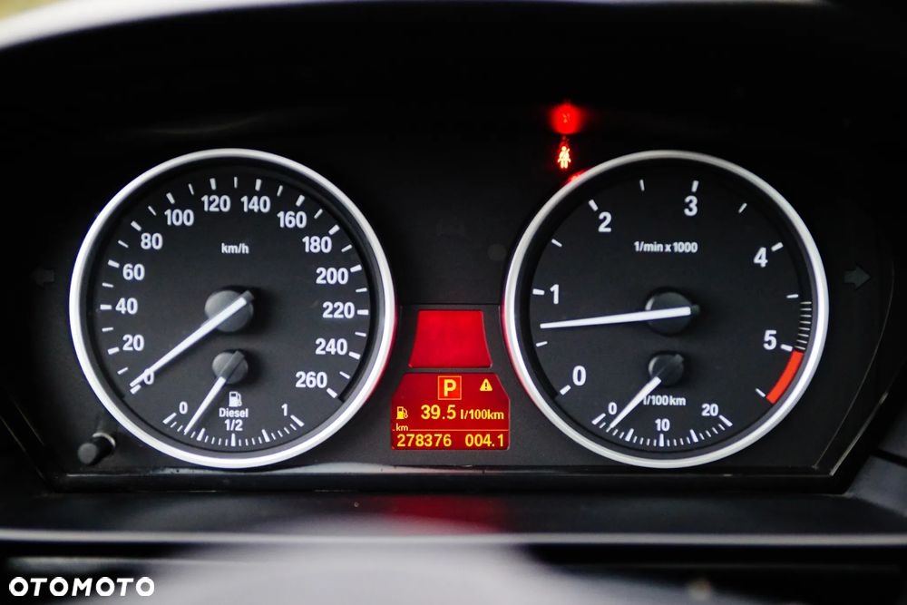 BMW Seria 5 530d - 15