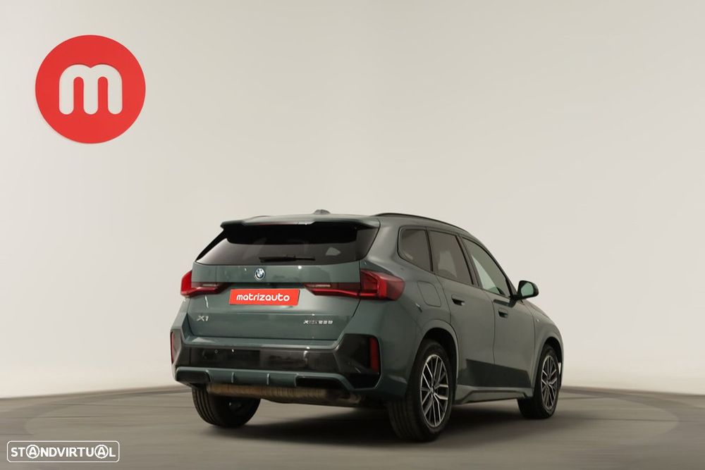 BMW X1 xDrive25e Pack Desportivo M - 4
