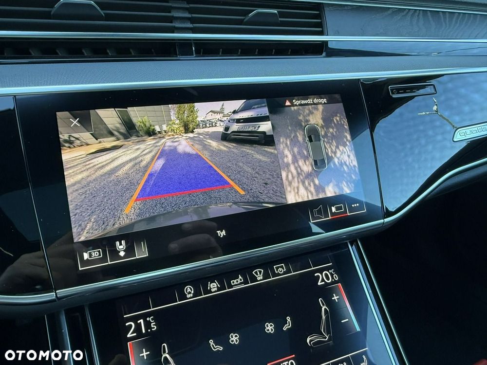 Audi A8 - 23
