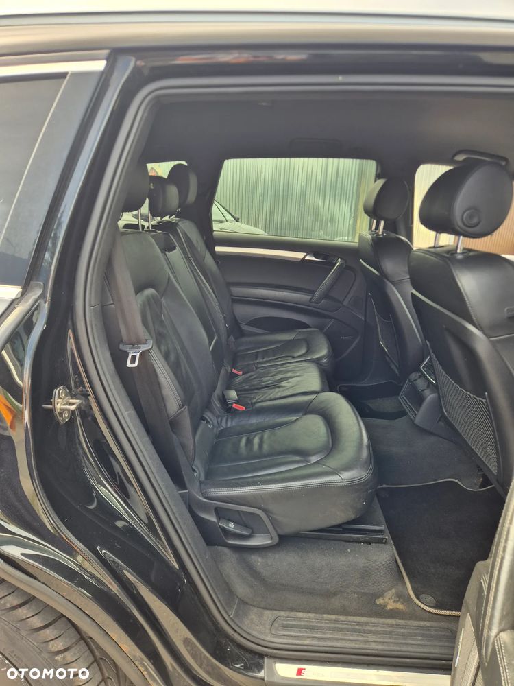 Audi Q7 - 17