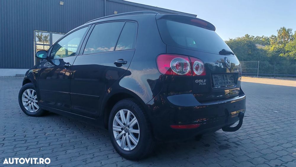 Volkswagen Golf Plus 1.6 TDI DPF Highline - 4
