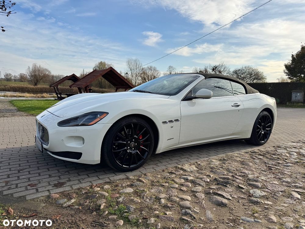 Maserati GranCabrio Standard - 19