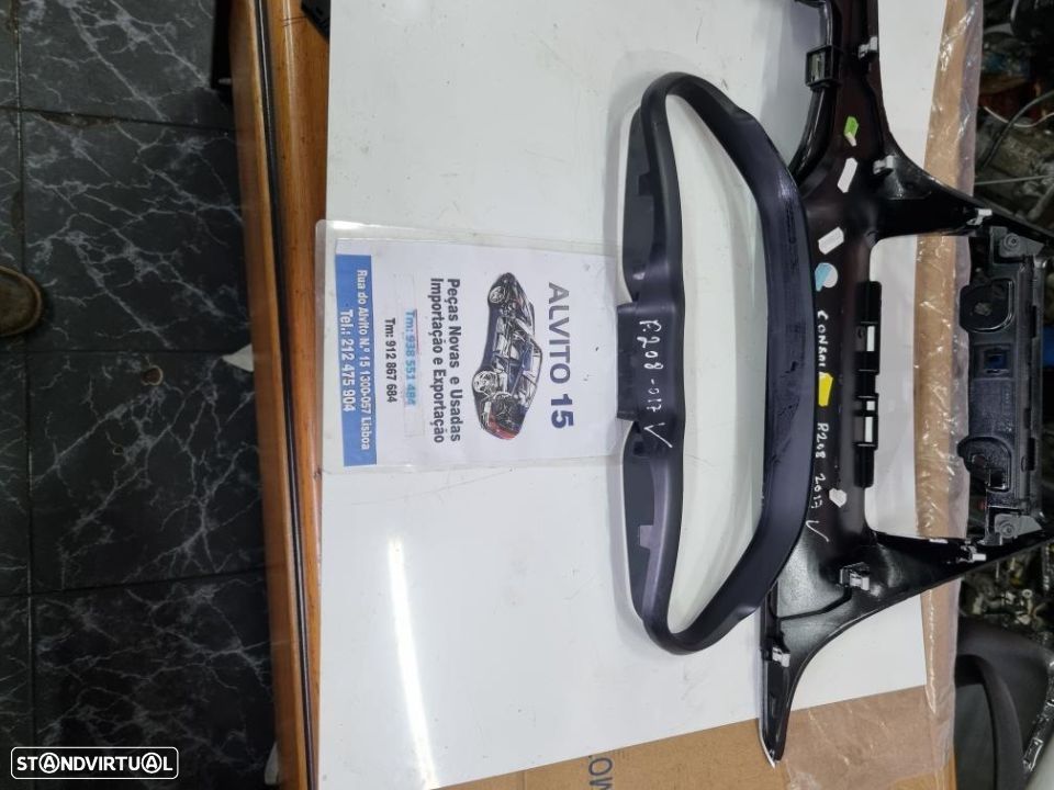 moldura da consola Peugeot 208 2017 - 1