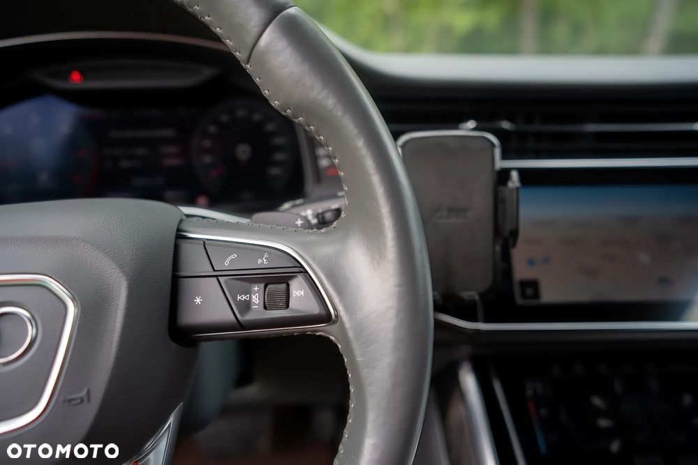 Audi Q8 - 26