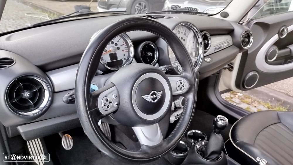 MINI 3 Portas Cooper S - 16