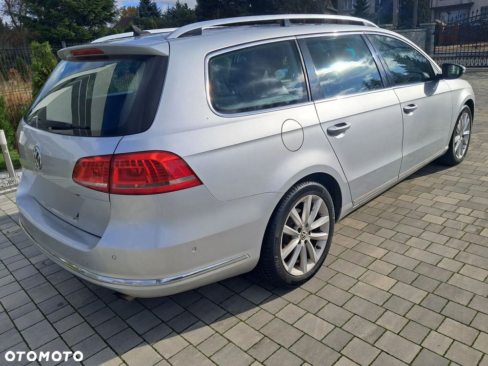 Volkswagen Passat Variant 2.0 TDI 4Motion DPF DSG Highline - 12
