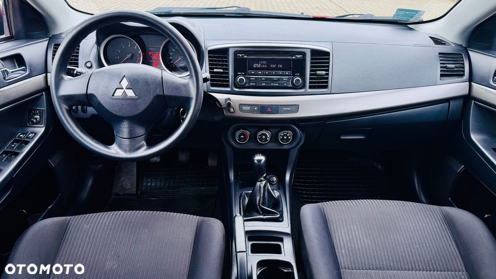 Mitsubishi Lancer - 21