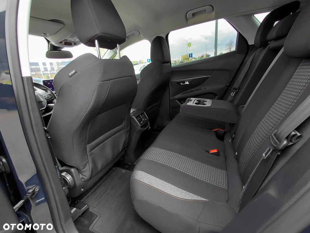 Peugeot 3008 1.2 PureTech Active S&S - 13