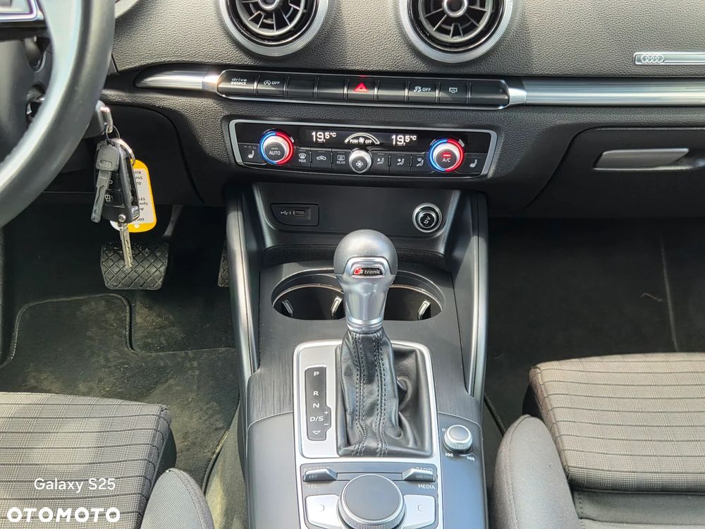 Audi A3 Sportback 40 TFSI quattro S tronic sport - 31