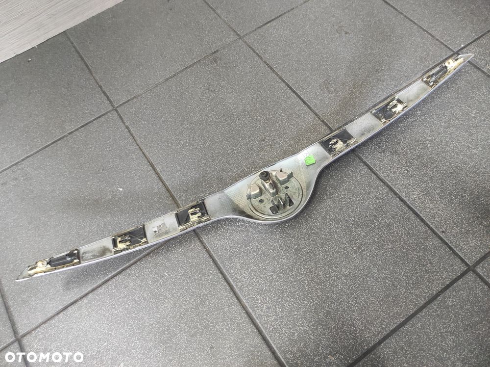 ATRAPA GRILL LOGO SKODA FABIA 2 LIFT 5J0 WYSYŁKA !!!! - 6