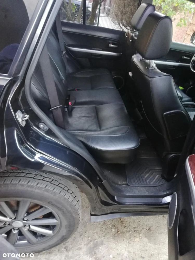 Suzuki Grand Vitara - 10