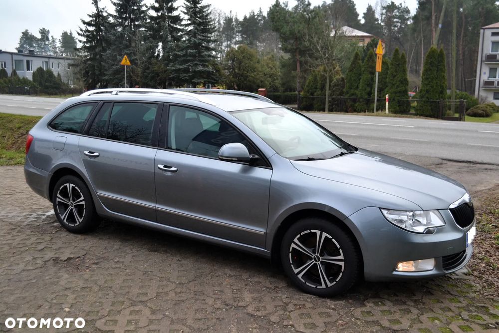 Skoda Superb 2.0 TDI Ambition - 15