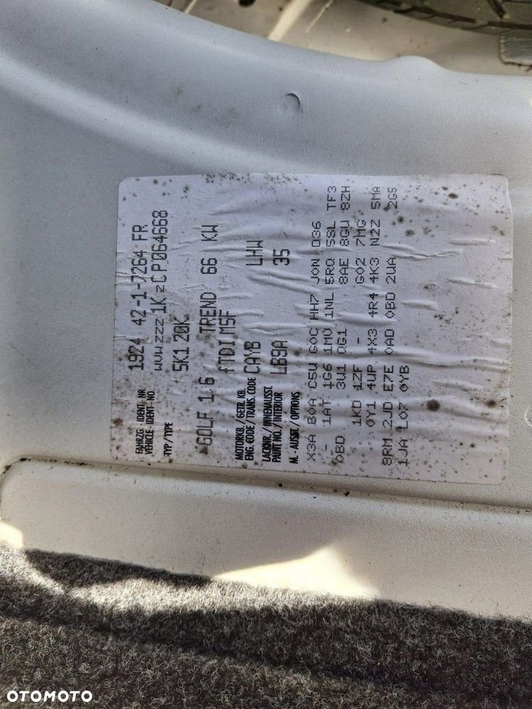 Volkswagen Golf - 20