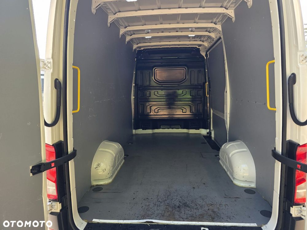 Volkswagen CRAFTER - 19