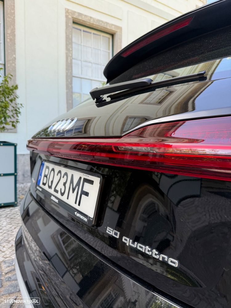Audi e-tron 50 quattro S line - 12